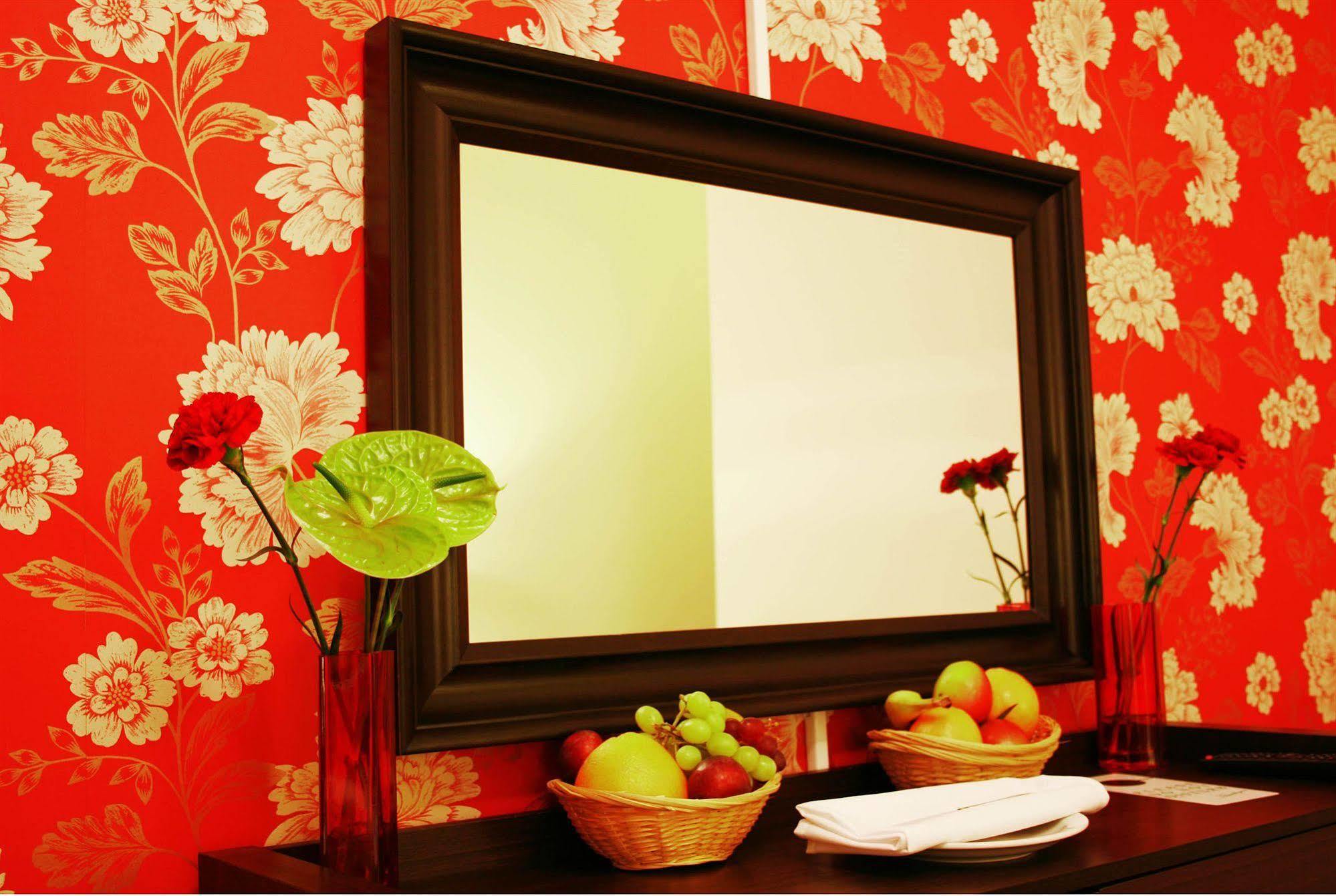 Hotel Makedonia London Bagian luar foto