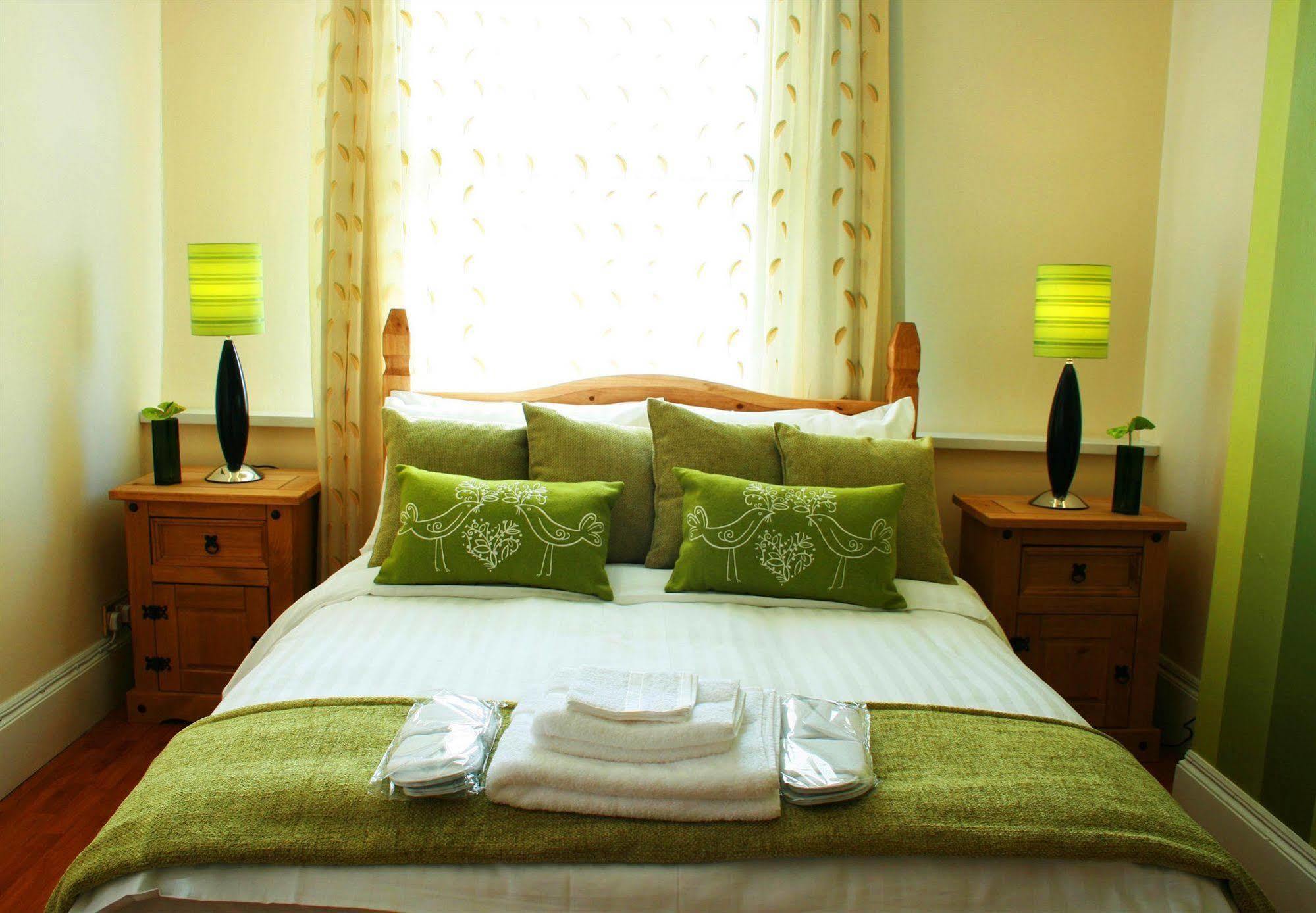 Hotel Makedonia London Bagian luar foto