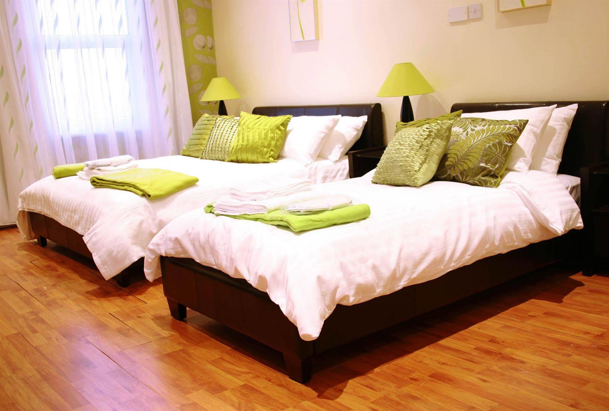 Hotel Makedonia London Bagian luar foto