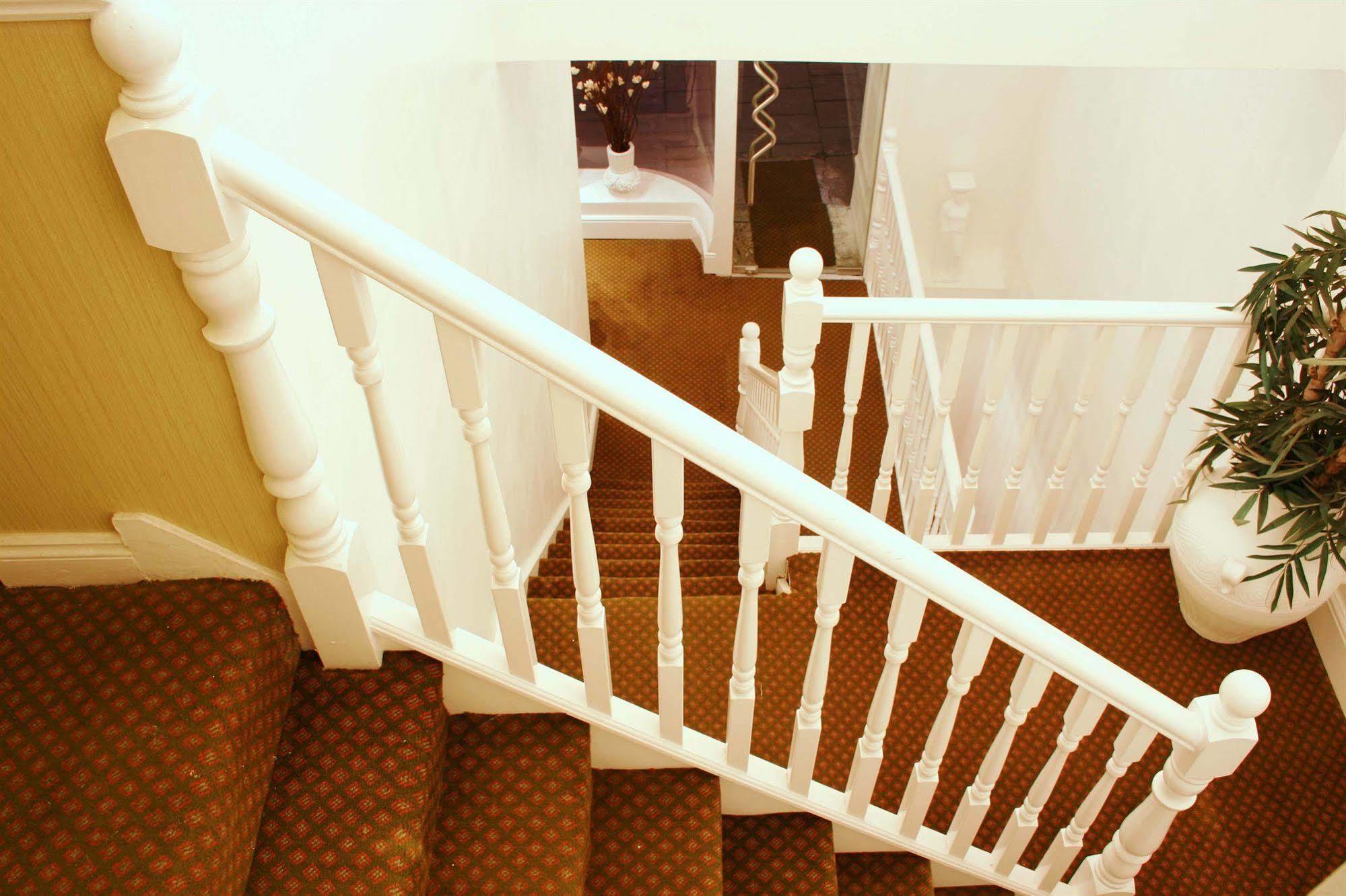 Hotel Makedonia London Bagian luar foto